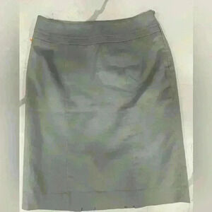 Ann Taylor LOFT Gray Skirt - Size 0